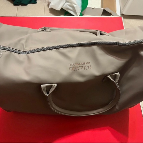 Dolce & Gabbana Other - Dolce & Gabbana Devotion Weekender Duffle Travel Bag Taupe GWP